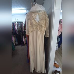 Clarisse Cream Long Sleeve Lace Dress
